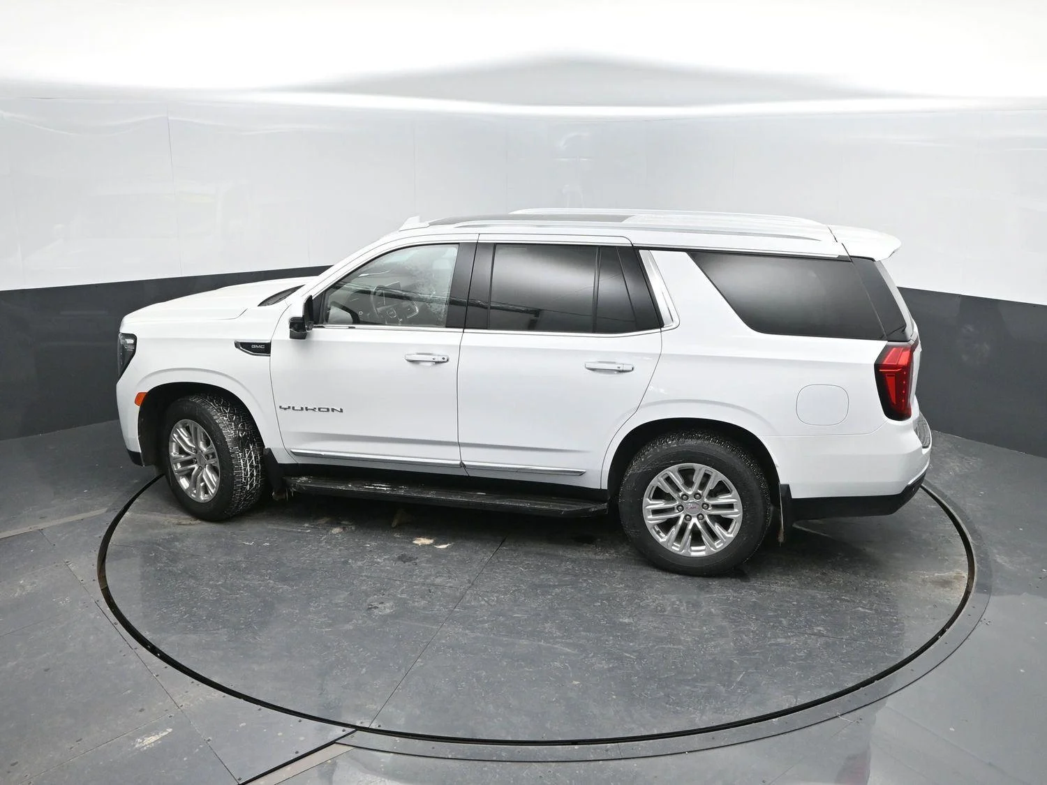 2022 GMC Yukon SLT - Photo 46