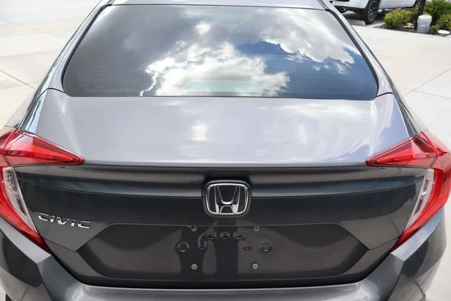 Used 2019 Modern Steel Metallic Honda LX image 14