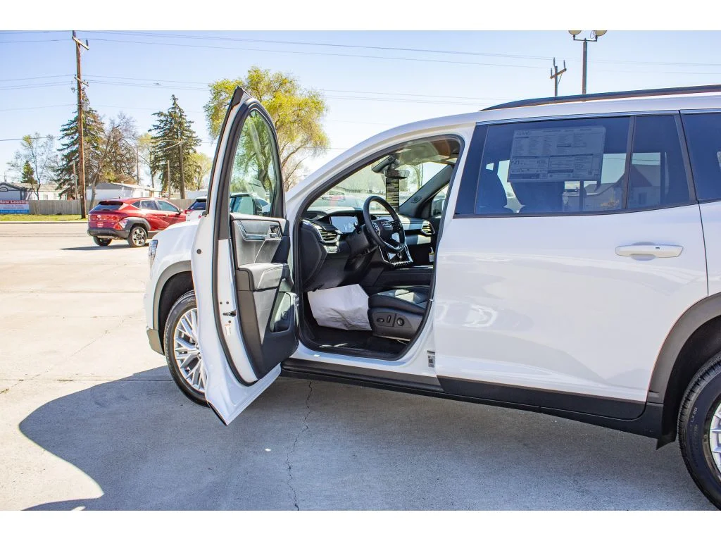 2026 GMC Acadia Elevation - Photo 13