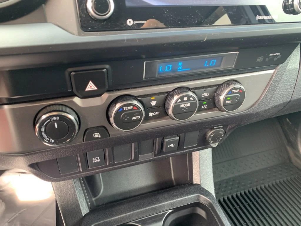 Used 2021 Silver Toyota SR image 23