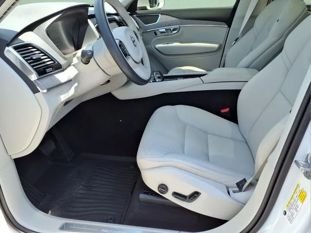 Used 2024 White Volvo T8 Plus Bright Theme 7 Passenger image 20