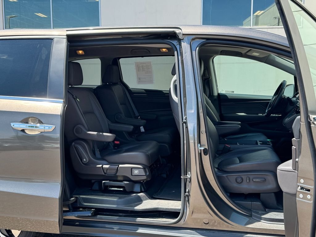 2022 Honda Odyssey EX-L - Photo 10