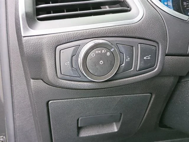Used 2016 Magnetic Ford Titanium image 25