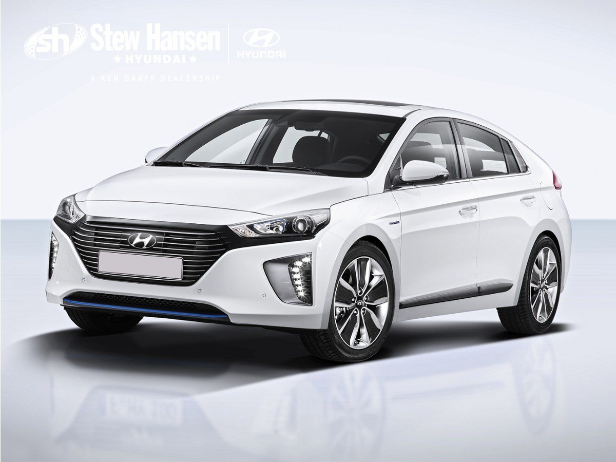 Used 2017 Ceramic White Hyundai Limited image 1
