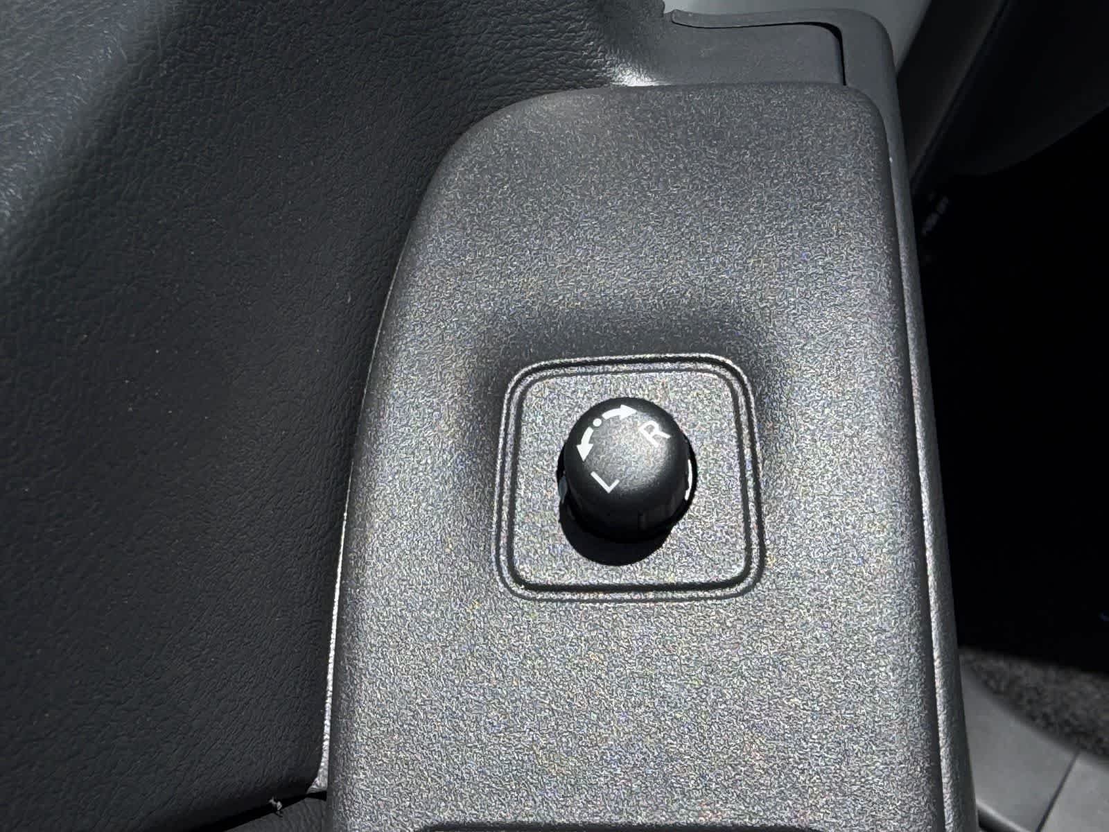 New 2026 Glacier White Nissan Crew Cab PRO-X® image 16