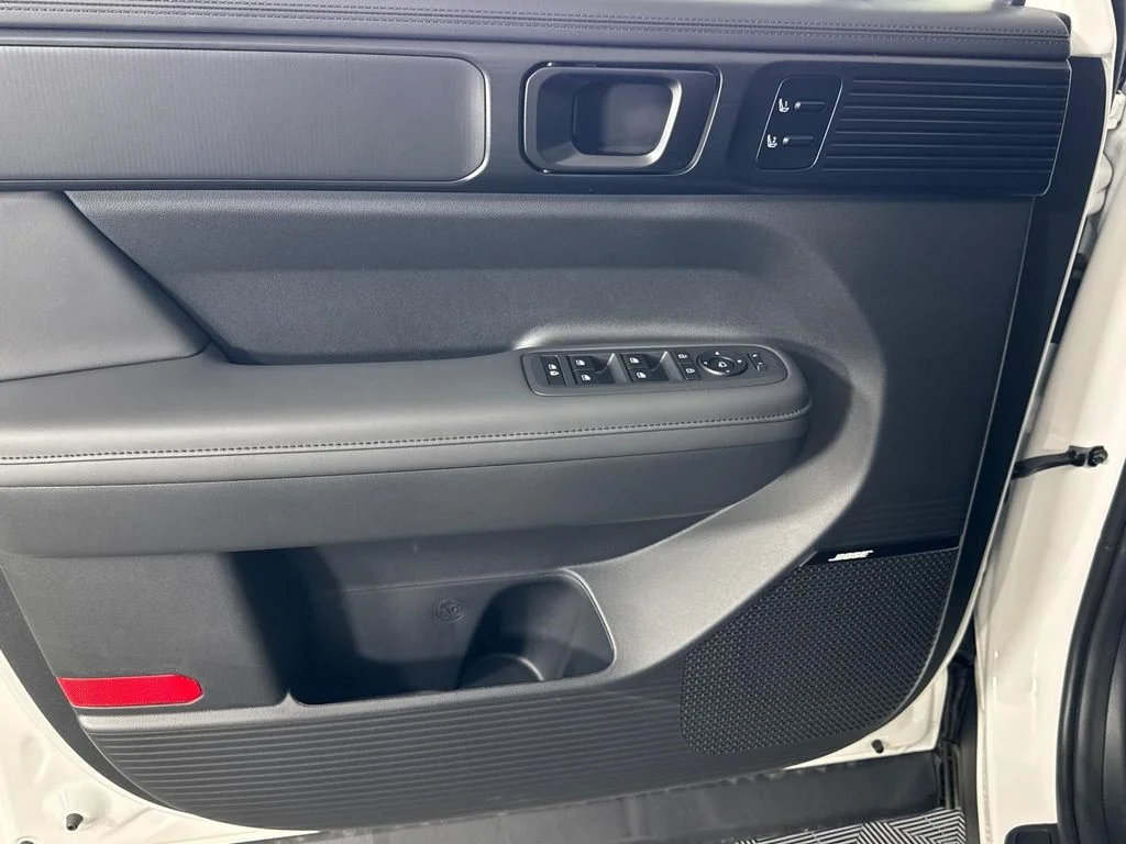 New 2026 White Hyundai Calligraphy image 19