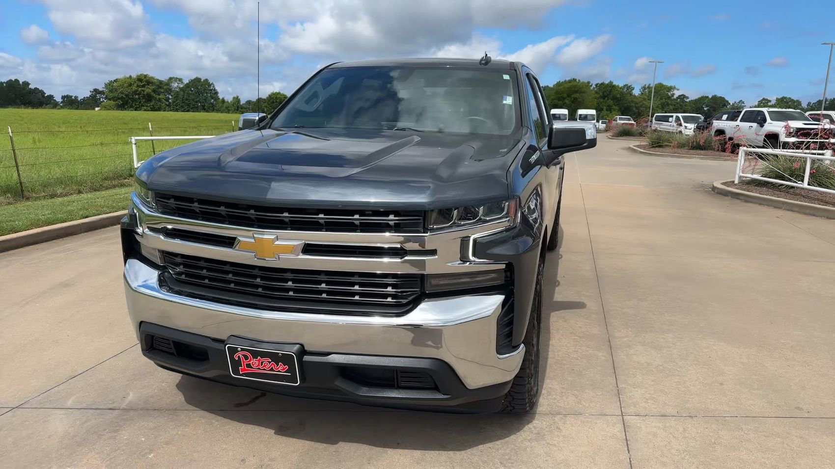Used 2022 Shadow Gray Metallic Chevrolet LT image 4