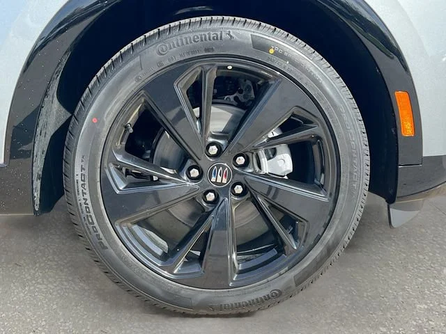 2026 Buick Envision Sport Touring - Photo 19