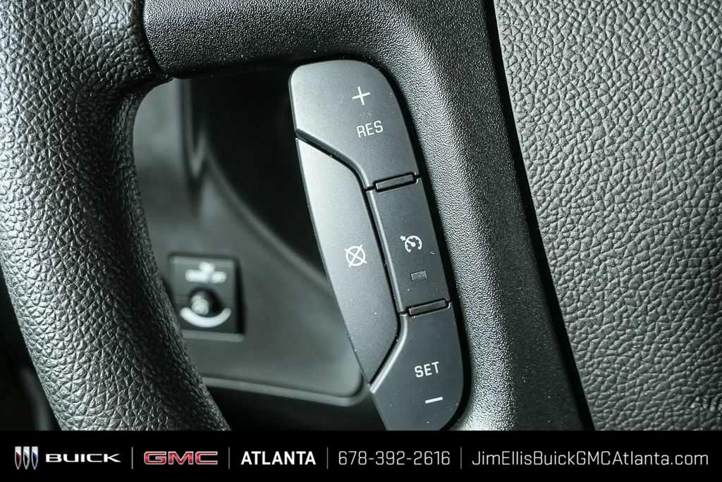 New 2025 Summit White GMC Work Van image 12