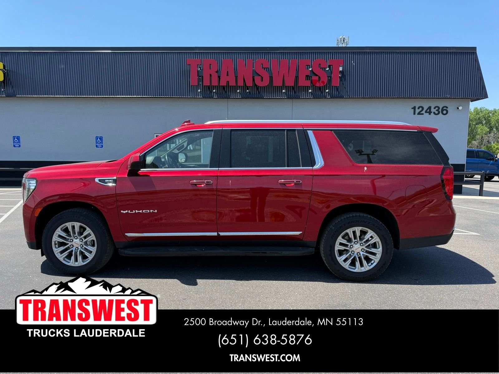Used 2024 GMC Yukon XL SLT with VIN 1GKS2GKD2RR179988 for sale in Minneapolis, Minnesota