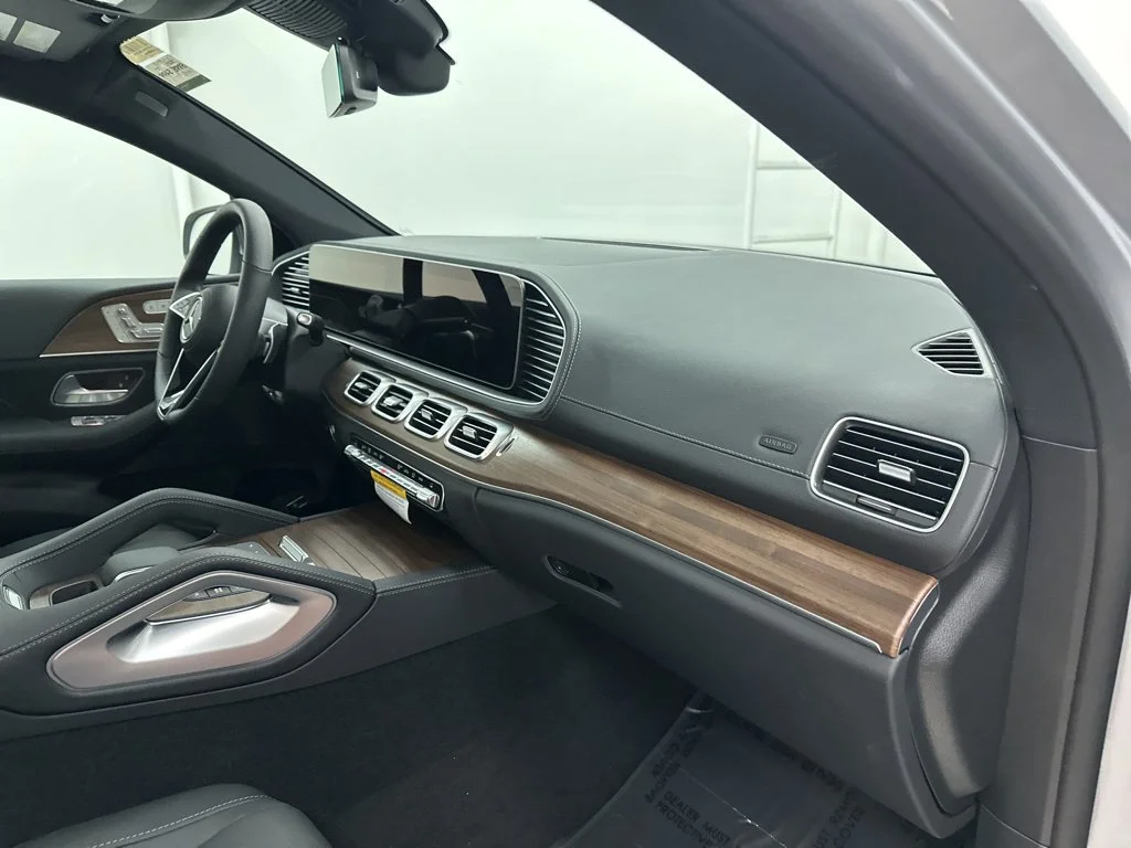 Used 2026 Silver Mercedes-Benz GLE 450 Coupe image 29