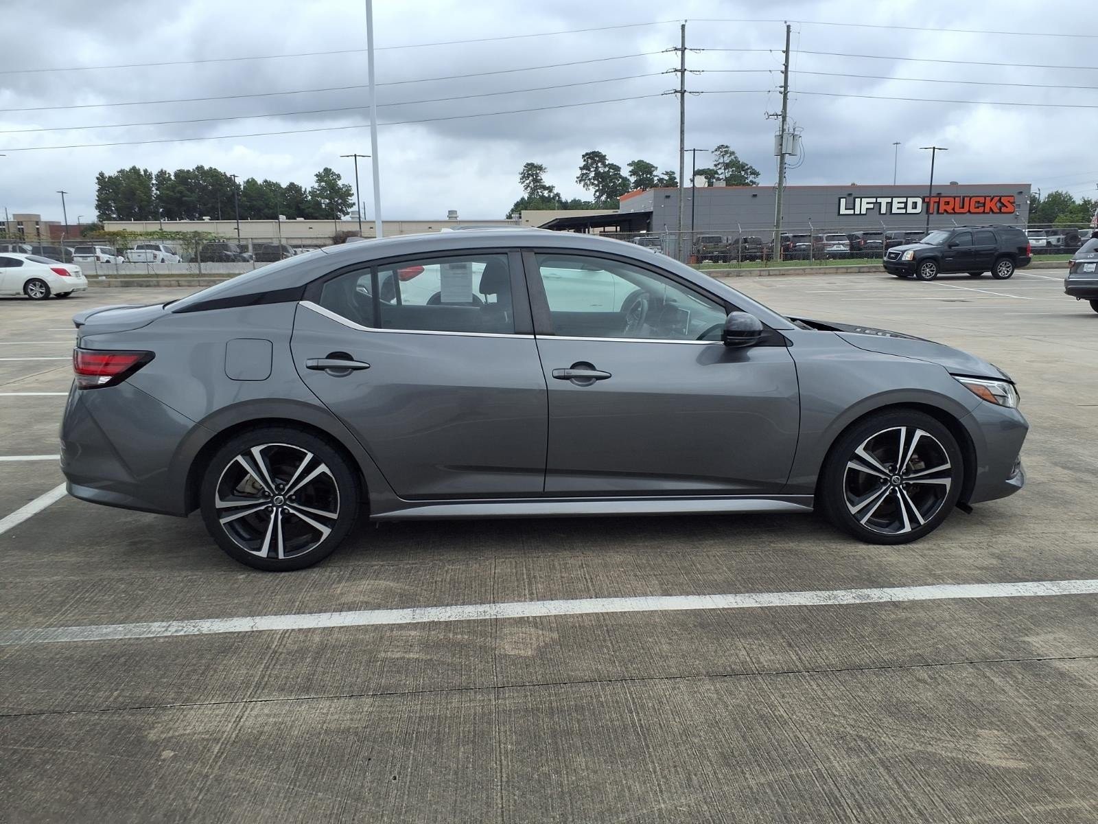 2021 Nissan Sentra SR Gray at Mac Haik CDJR North Houston