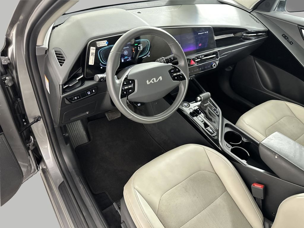 Used 2023 Steel Gray Kia EX image 10