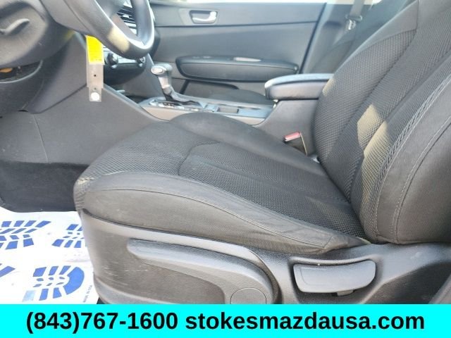 Used 2020 Gray Kia LX image 13