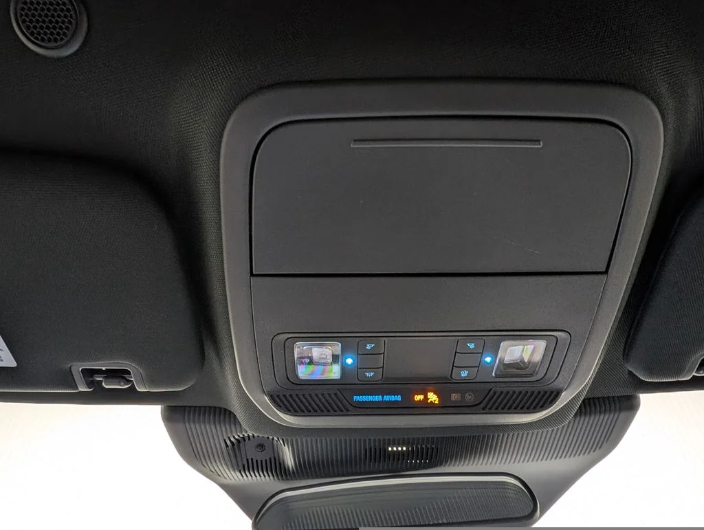 New 2027 Avalanche Gray Ford Active image 8