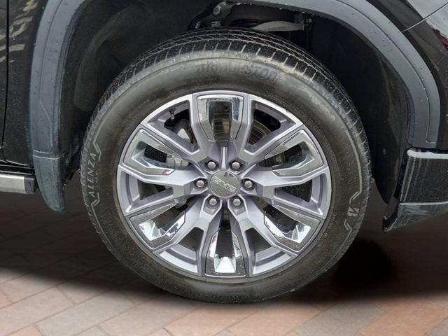 Used 2023 Onyx Black GMC Denali image 4