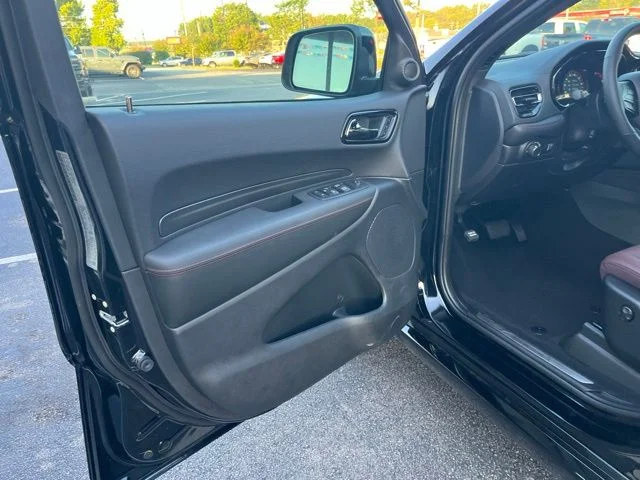 New 2027 Pitch-Black Exterior Paint Dodge GT image 5