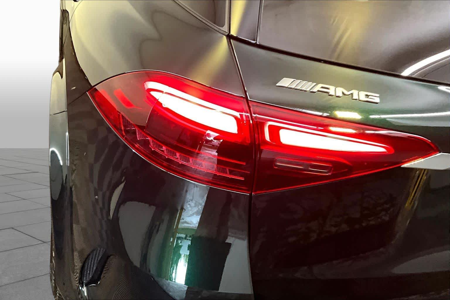 Certified Used 2024 Emerald Green Metallic Mercedes-Benz AMG® GLE 53 image 28
