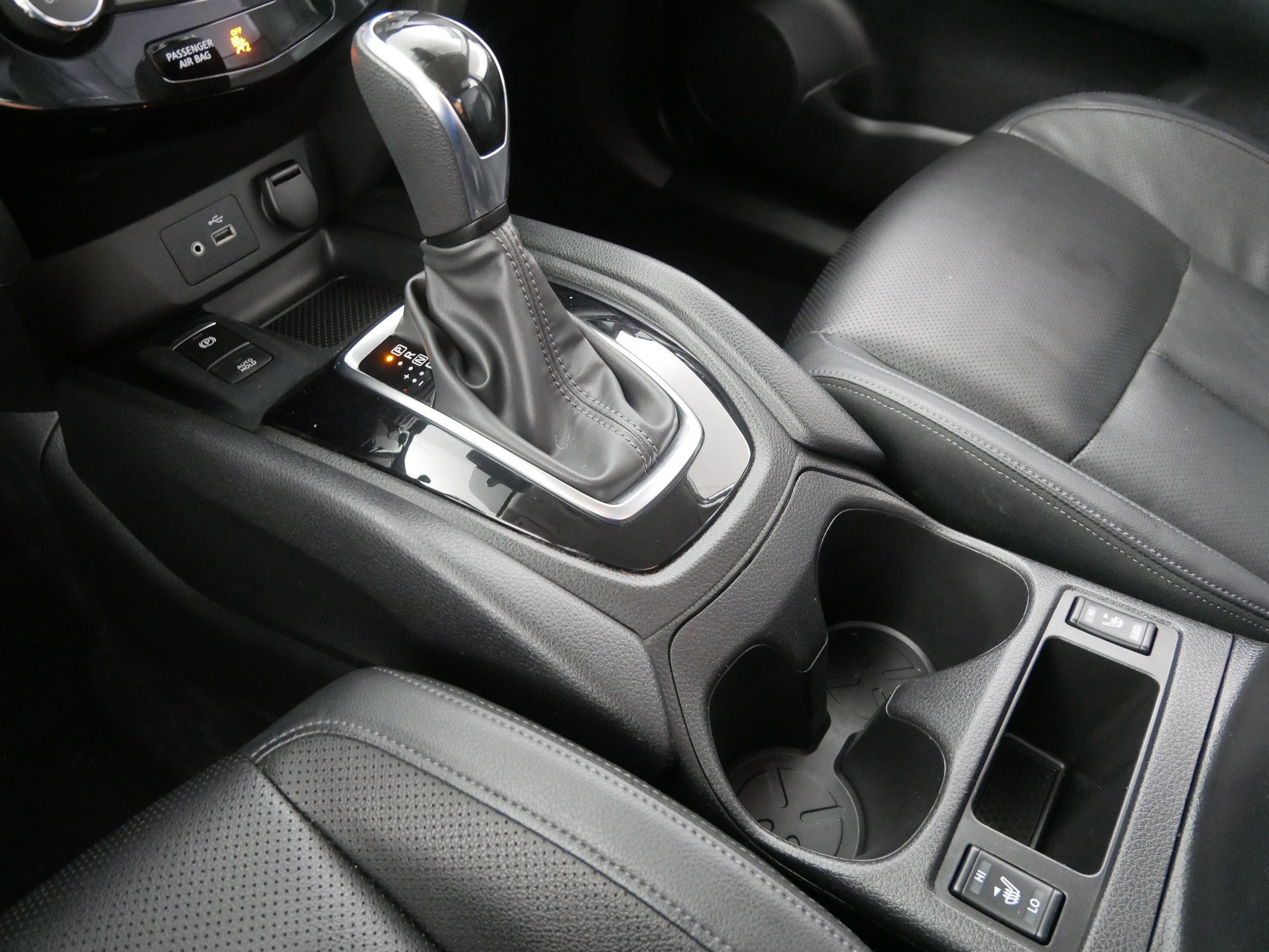 2022 Nissan Rogue Sport SL - Photo 24