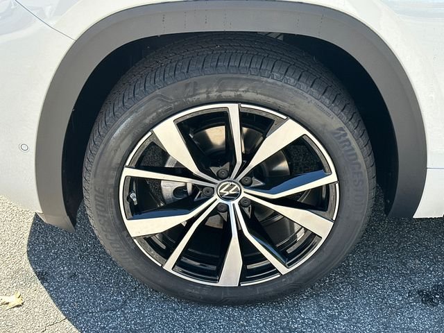 2026 Volkswagen Atlas Cross Sport SEL Premium R-LINE - Photo 11