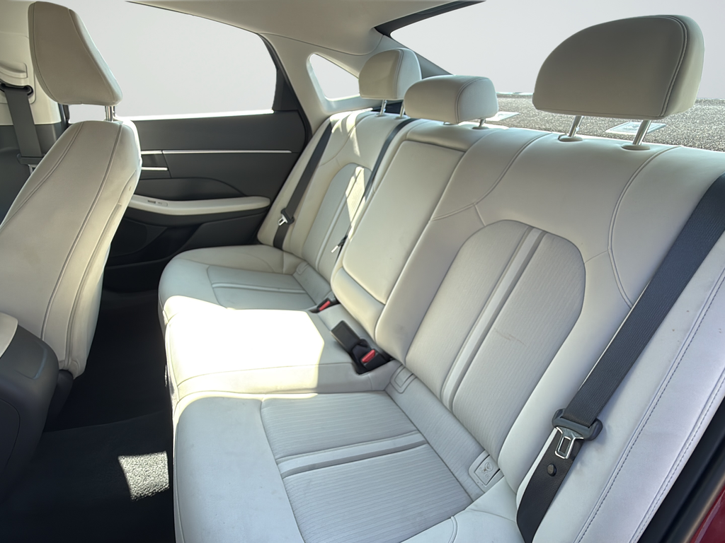 Used 2025 Red Hyundai SEL image 30