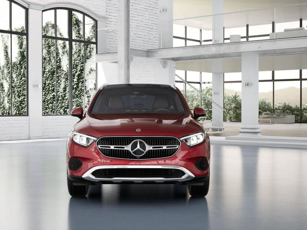 New 2026 MANUFAKTUR Patagonia Red Metallic Mercedes-Benz GLC 350 image 7