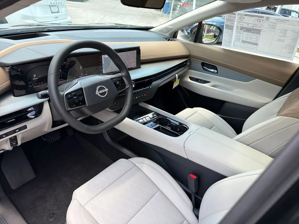 New 2026 Super Black Nissan Platinum image 15