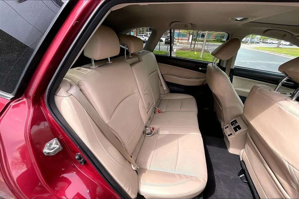 Used 2019 Red Subaru 2.5i image 29