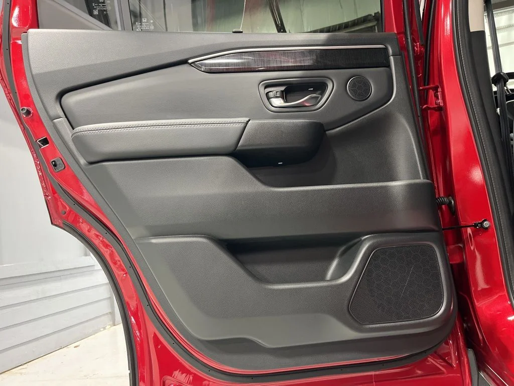 2024 Honda Pilot Elite - Photo 28