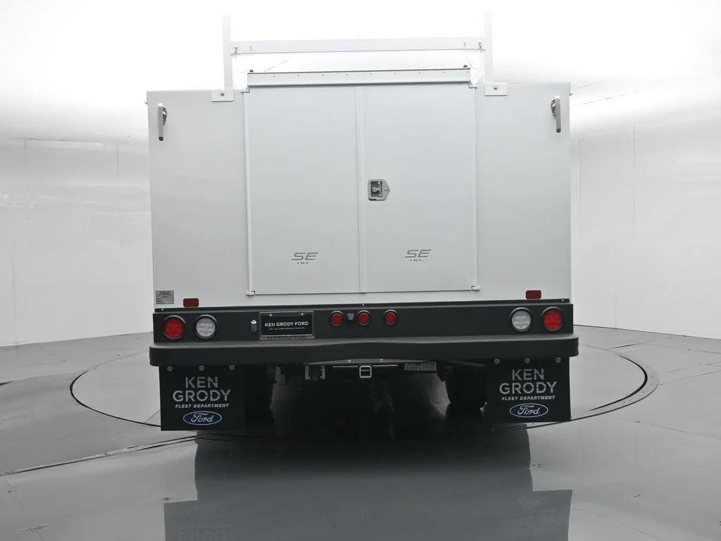 New 2026 White Ford XL image 27