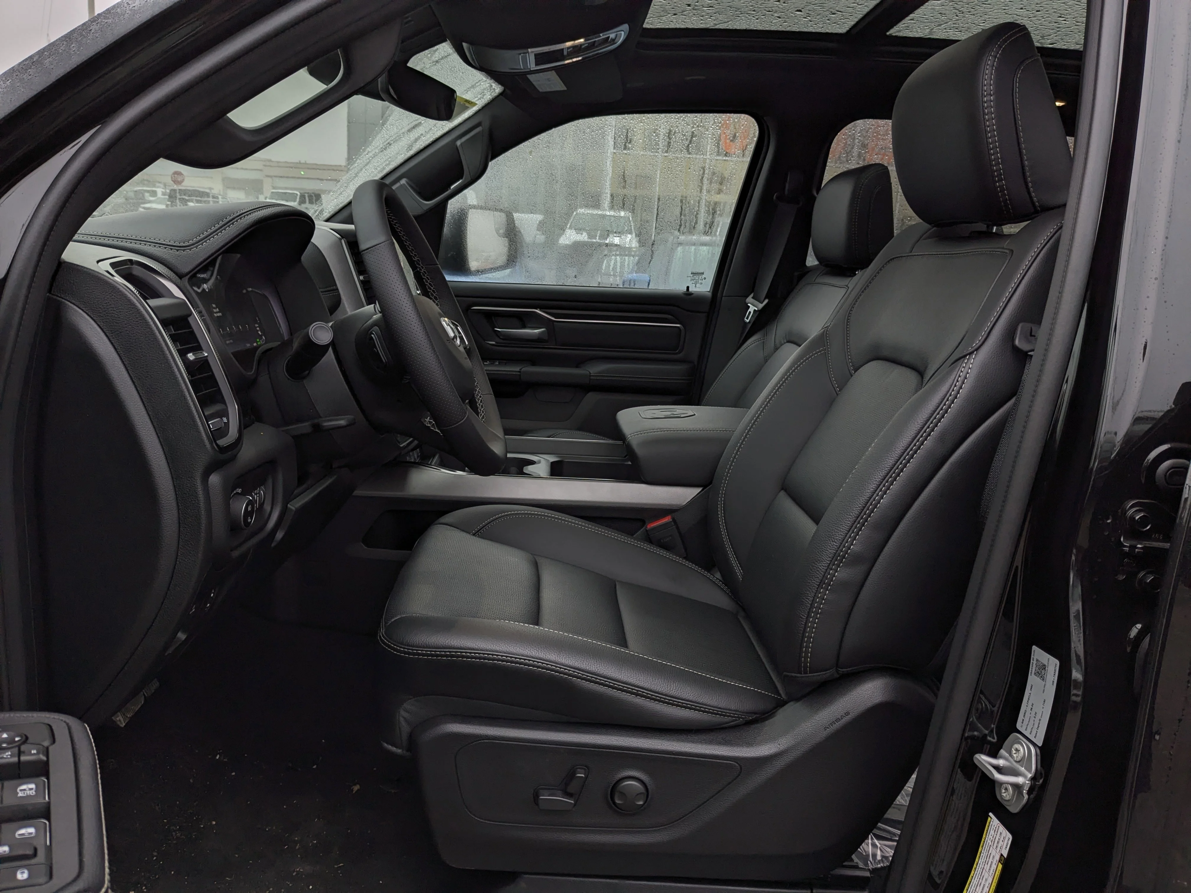 New 2026 Black RAM Sport - - Level 1 Equip Grp - Dual?Pane Panoramic Sunroof - Leather?Faced Bucket Seats - 5.7L image 15