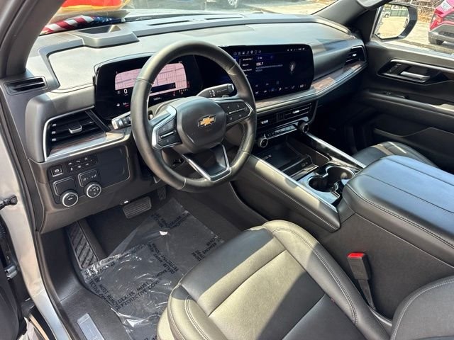 Used 2025 Gray Chevrolet LT image 2