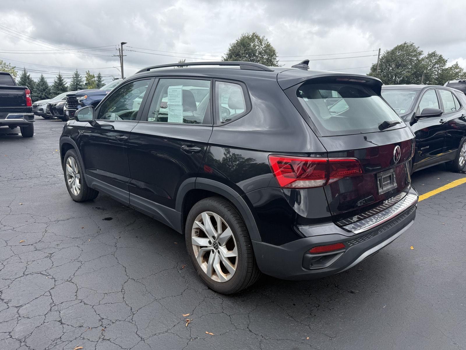 Used 2023 Deep Black Pearl Volkswagen S image 4