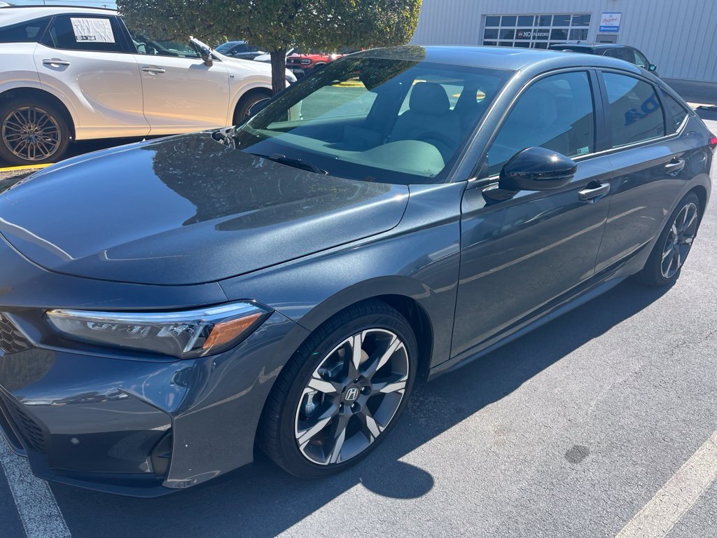 Used 2026 Meteorite Gray Metallic Honda Sport Touring image 14