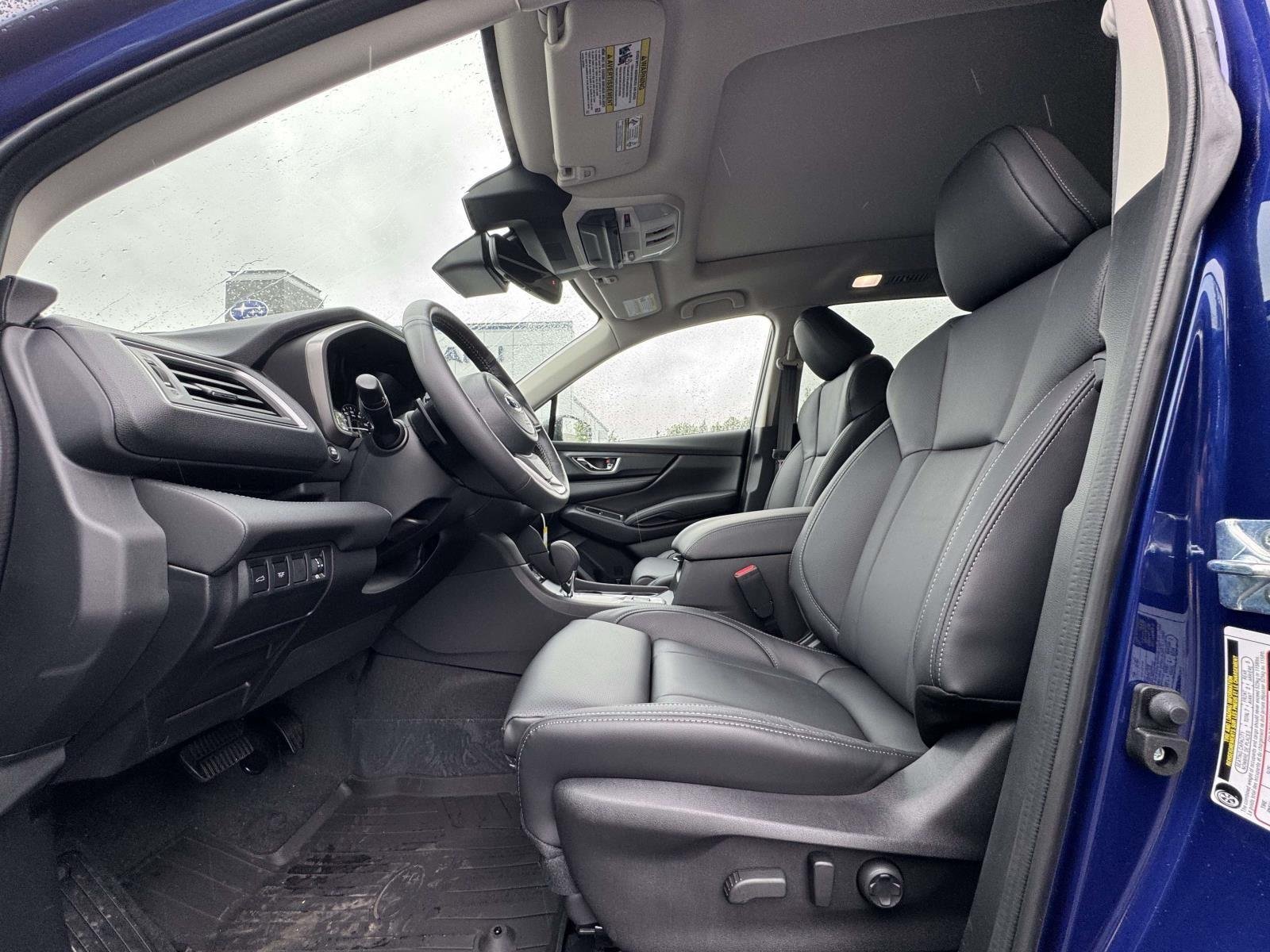 New 2026 SAPPHIRE BLUE PEARL Subaru Limited 7-Passenger image 8