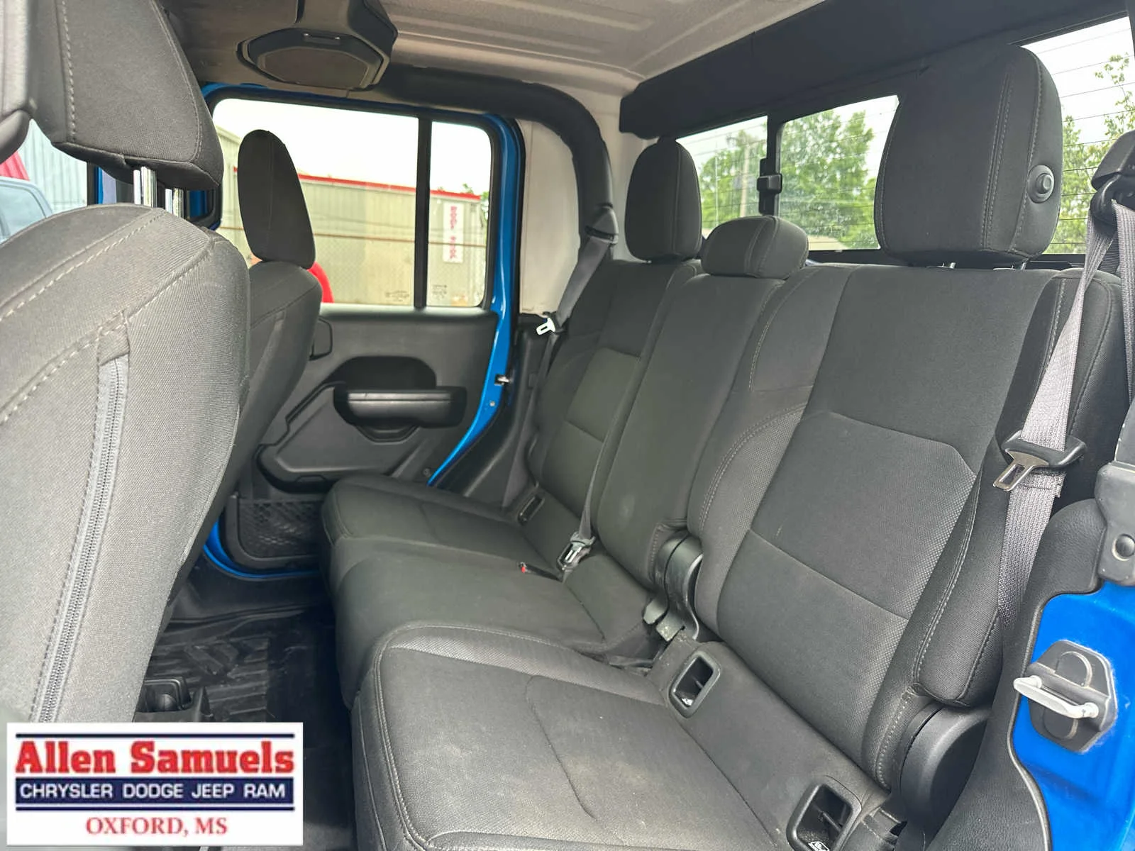 Used 2021 Hydro Blue Pearlcoat Jeep Sport S image 17