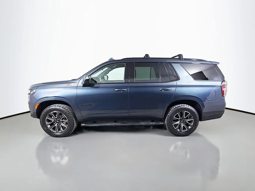 Used 2021 Gray Chevrolet Z71 image 9