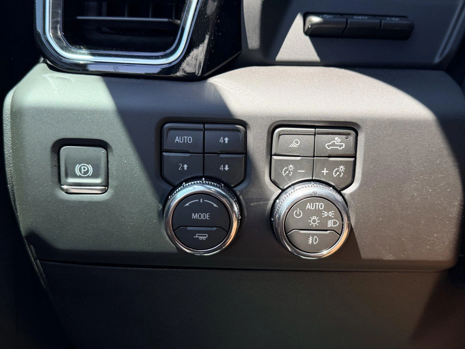 New 2026 Onyx Black GMC Denali Ultimate image 20