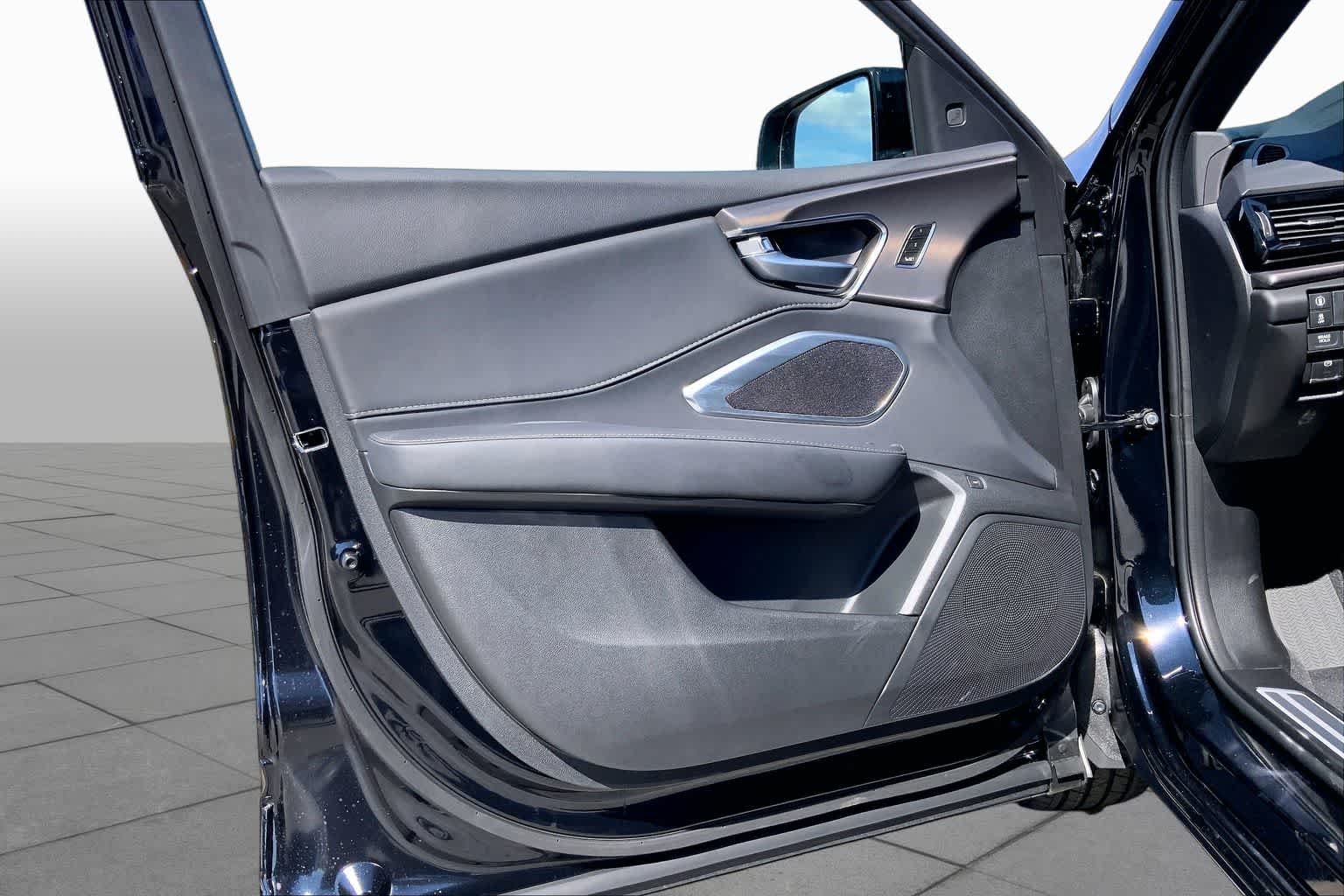 New 2026 Majestic Black Pearl Acura  image 16