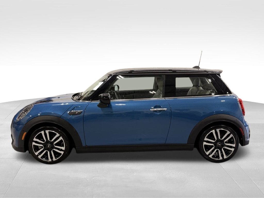 Used 2023 MINI 3 Door S with VIN WMW53DH05P2T27532 for sale in Golden Valley, Minnesota