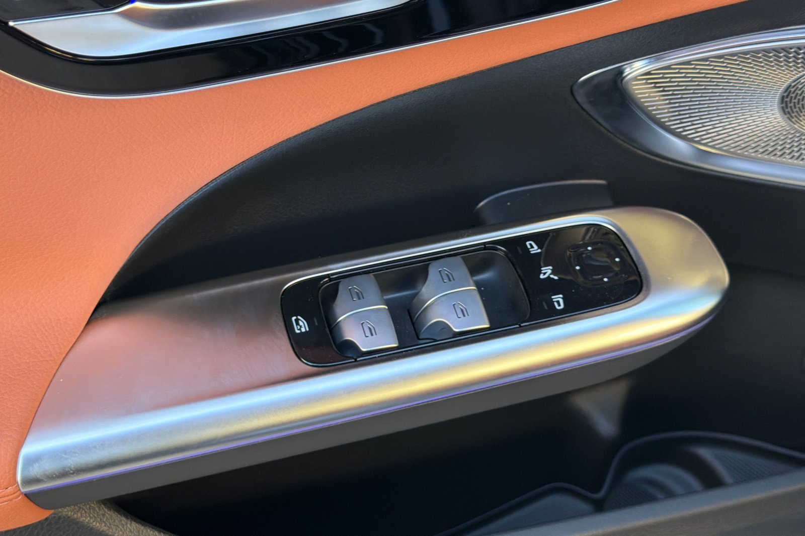 New 2026 Obsidian Black Metallic Mercedes-Benz C 300 image 26