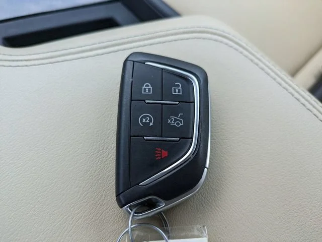 Used 2023 Summit White Cadillac Premium Luxury image 31