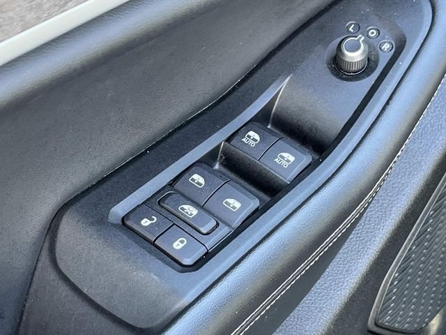 Used 2025 Gray Jeep Limited image 26