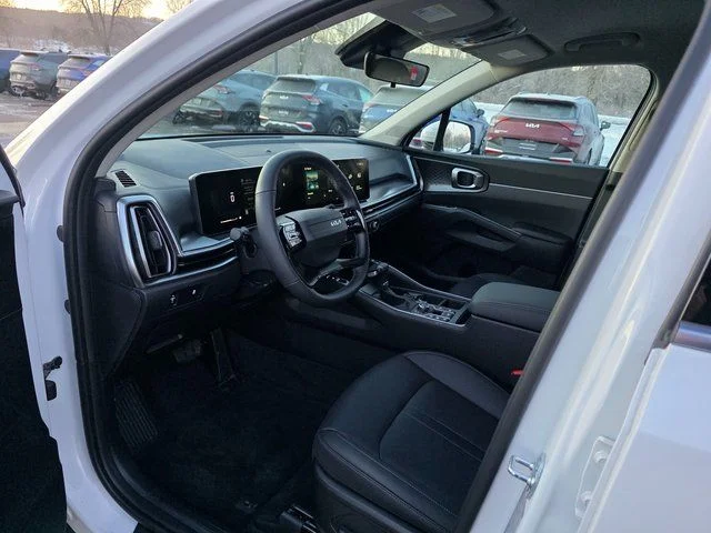 2026 Kia Sorento S - Photo 13