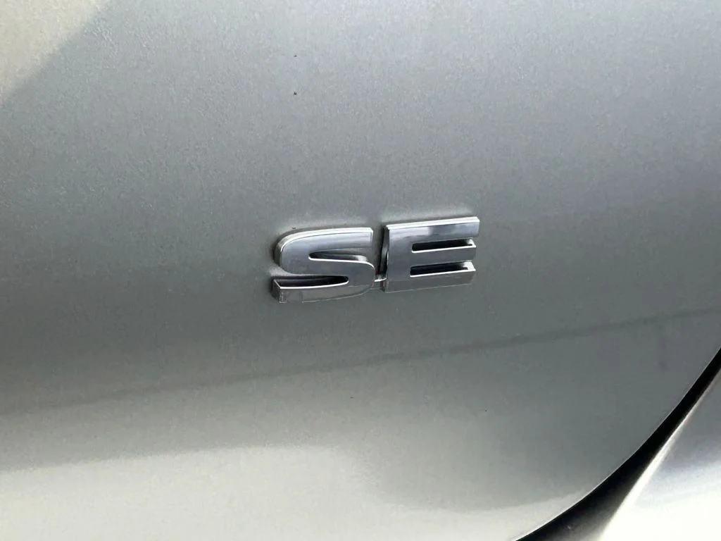 New 2026 Silver Alloy Mitsubishi SE image 34