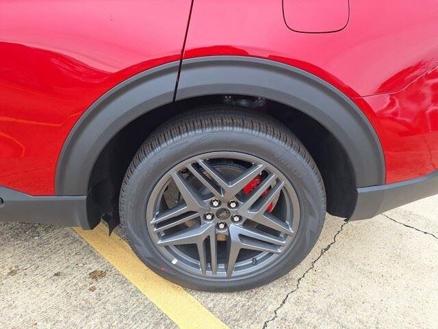 New 2026 Rapid Red Metallic Tinted Clearcoat Ford ST-Line image 29