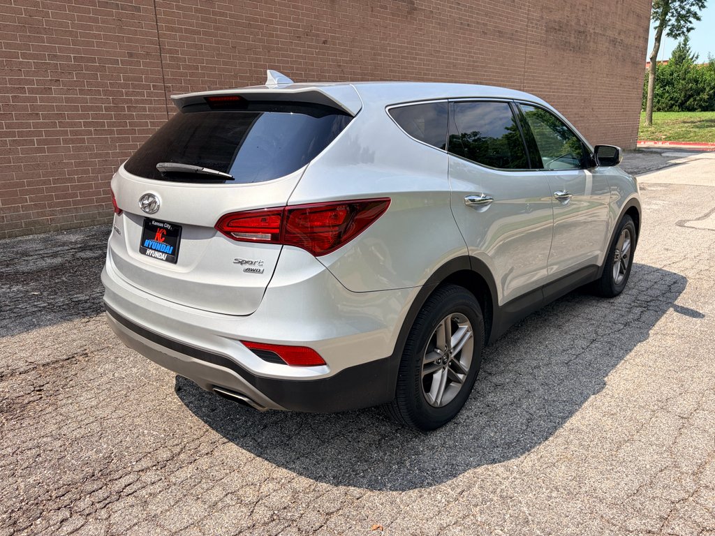 Used 2017 Sparkling Silver Hyundai 2.4L image 19