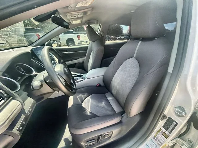 2024 Toyota Camry LE - Photo 18