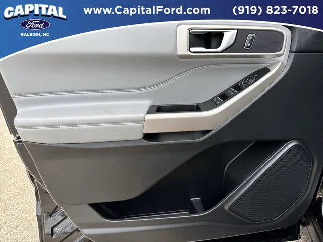 Used 2023 Black Ford XLT image 19