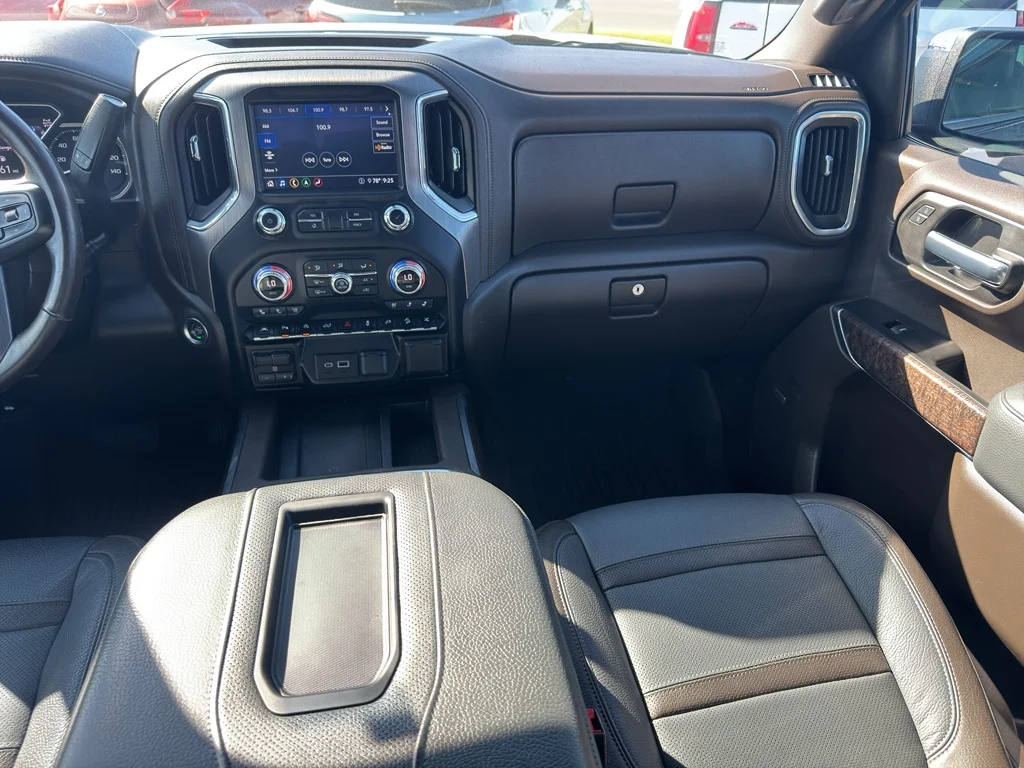 Used 2020 Satin Steel Metallic GMC Denali image 21